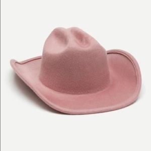 Brand new Wyeth McGraw pink hat